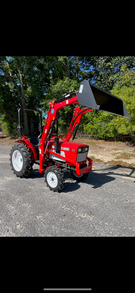 YM2310D YANMAR TRACTOR 4X4 WITH FRONT END LOADER | SOUTHERN FARM YM2310D YANMAR TRACTOR 4X4 WITH FRONT END LOADER | SOUTHERN FARM