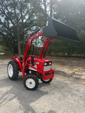 YM2020D YANMAR TRACTOR 4X4 WITH FRONT END LOADER