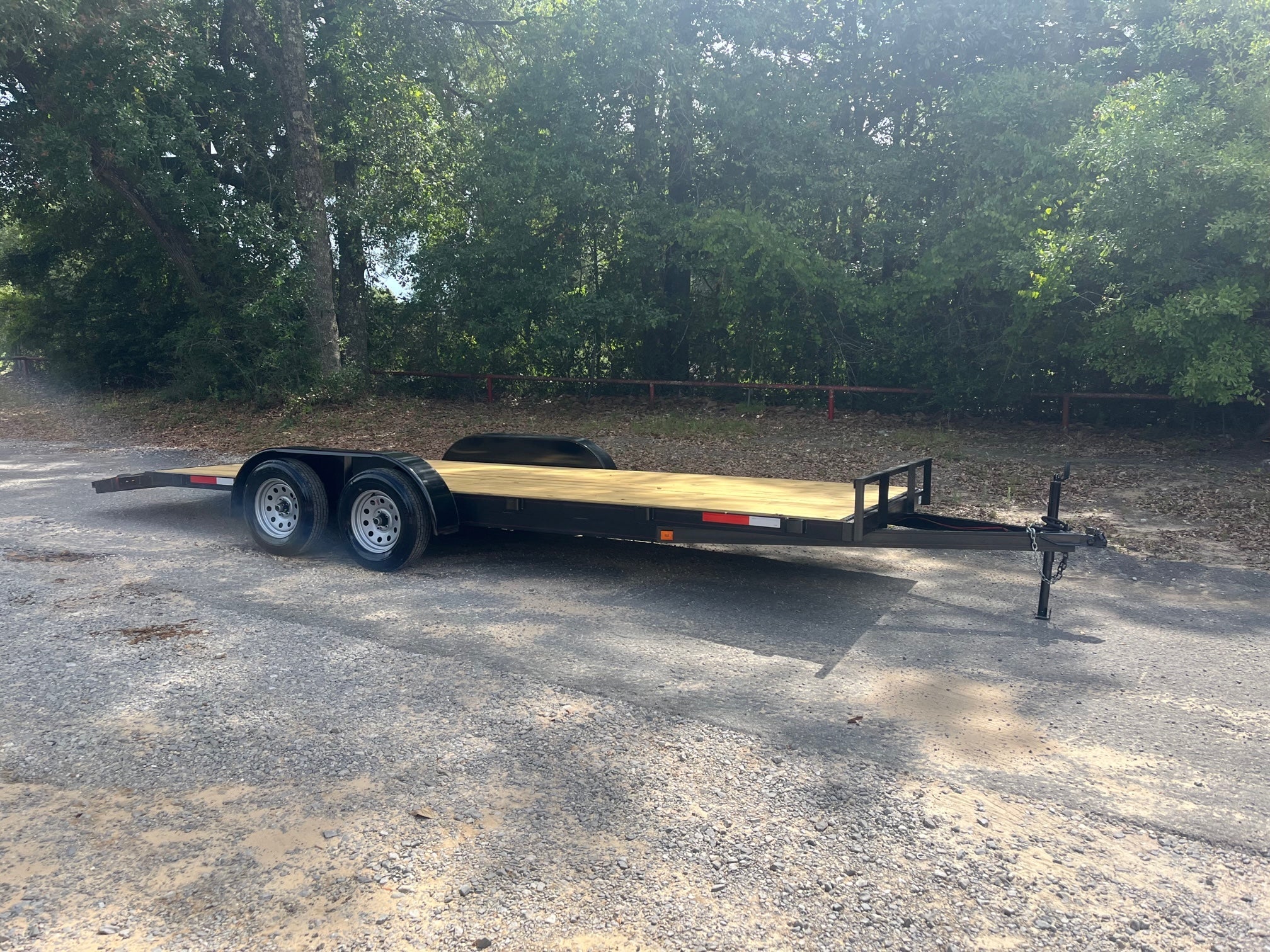 83 X 18 CCHANNEL CAR HAULER SOUTHERN FARM EQUIPMENT