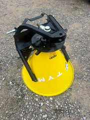 TYM IRONCRAFT POLY HOPPER SPREADER