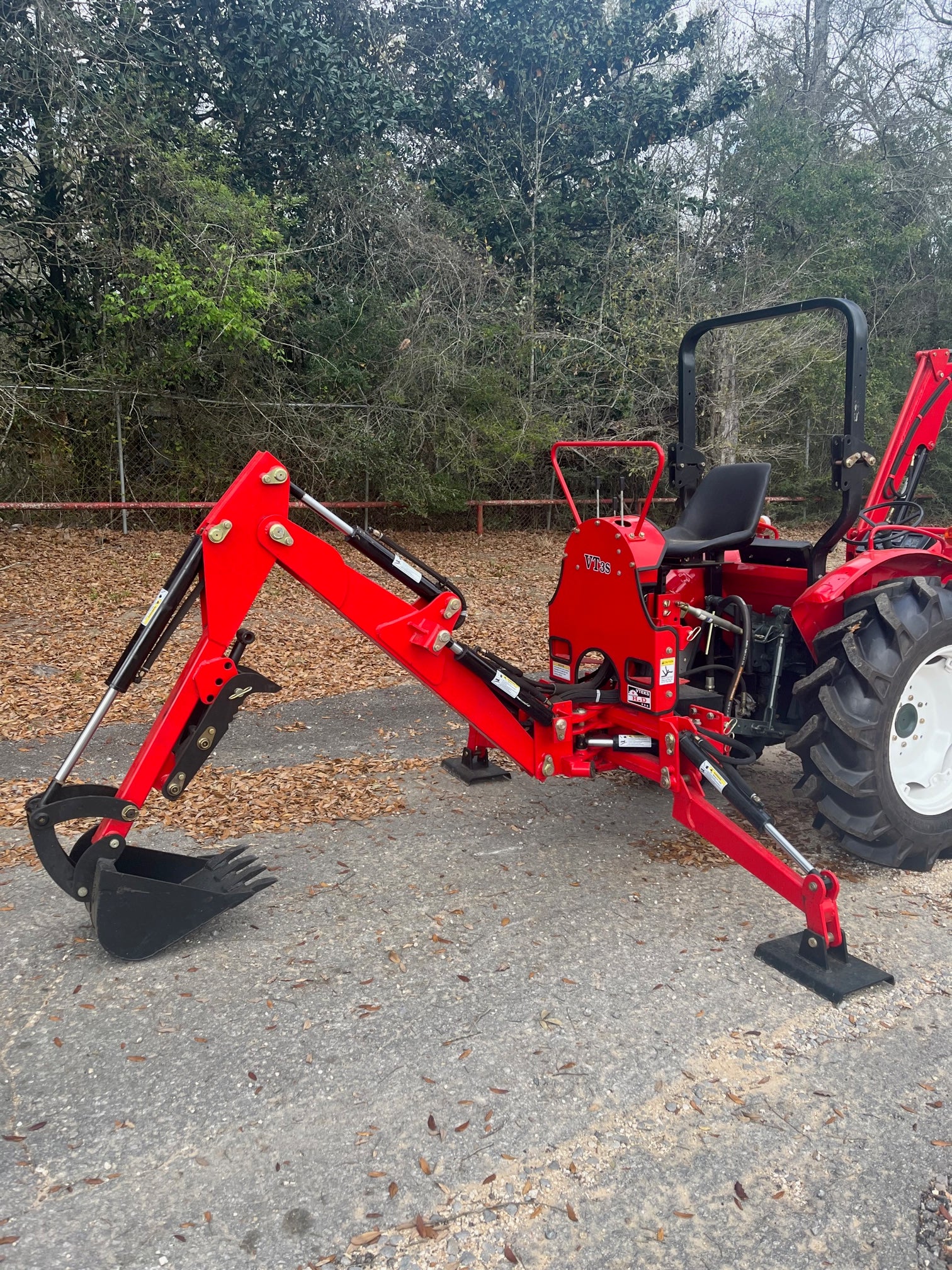 Southern Digging Rig VTEK VT2S (3-POINT HITCH) BACKHOE 6FT. DIGGING DEPTH | SOUTHERN FARM ...