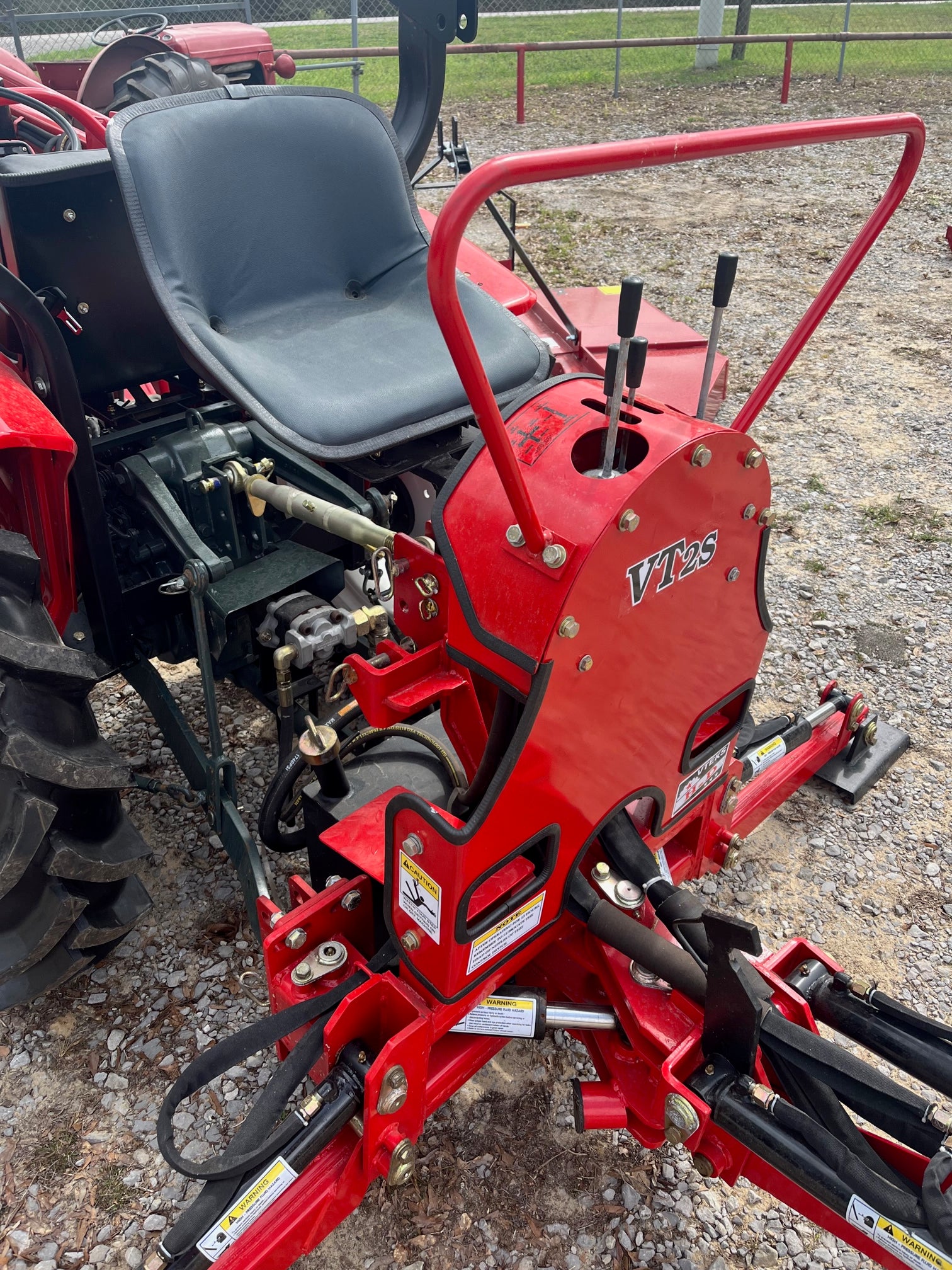 Southern Digging Rig VTEK VT2S (3-POINT HITCH) BACKHOE 6FT. DIGGING DEPTH | SOUTHERN FARM ...